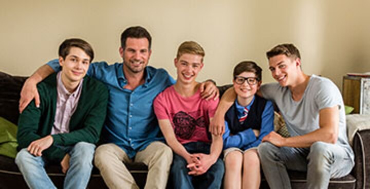 Herzensbrecher – Vater von vier Söhnen (Staffel 3)