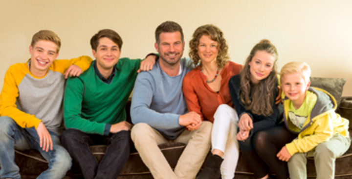 Herzensbrecher – Vater von vier Söhnen (Staffel 4)